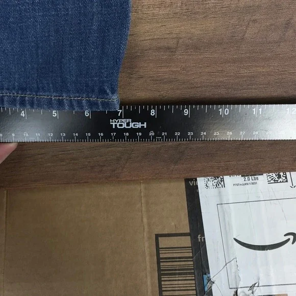 Eddie Bauer Boyfriend Fit Jeans Women 2 Medium Wash Distressed Straight Leg Blue - Picture 5 of 7